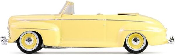 Greenlight Collectibles 54110-A 1:64 Scale Garbage Pail Series 7 - Karate Kit - 1947 Super De Luxe Convertible Club Coupe - Image 6