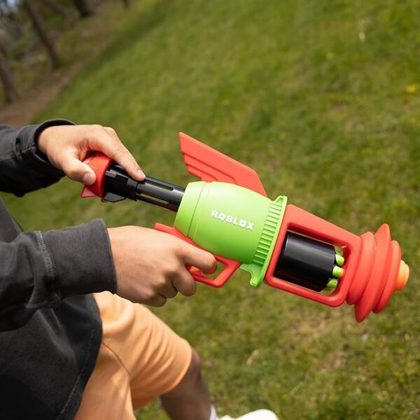 Nerf Roblox Build A Boat for Treasure: Spacelock Ray Blaster, Includes Code to Redeem Exclusive Virtual Item, 8 Elite Darts - Image 12